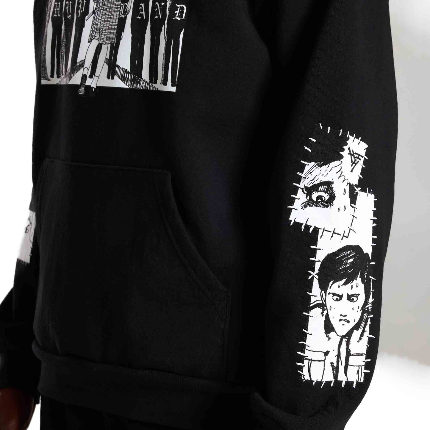 JUNJI ITO PECKING ORDER HOODIE (BLACK)