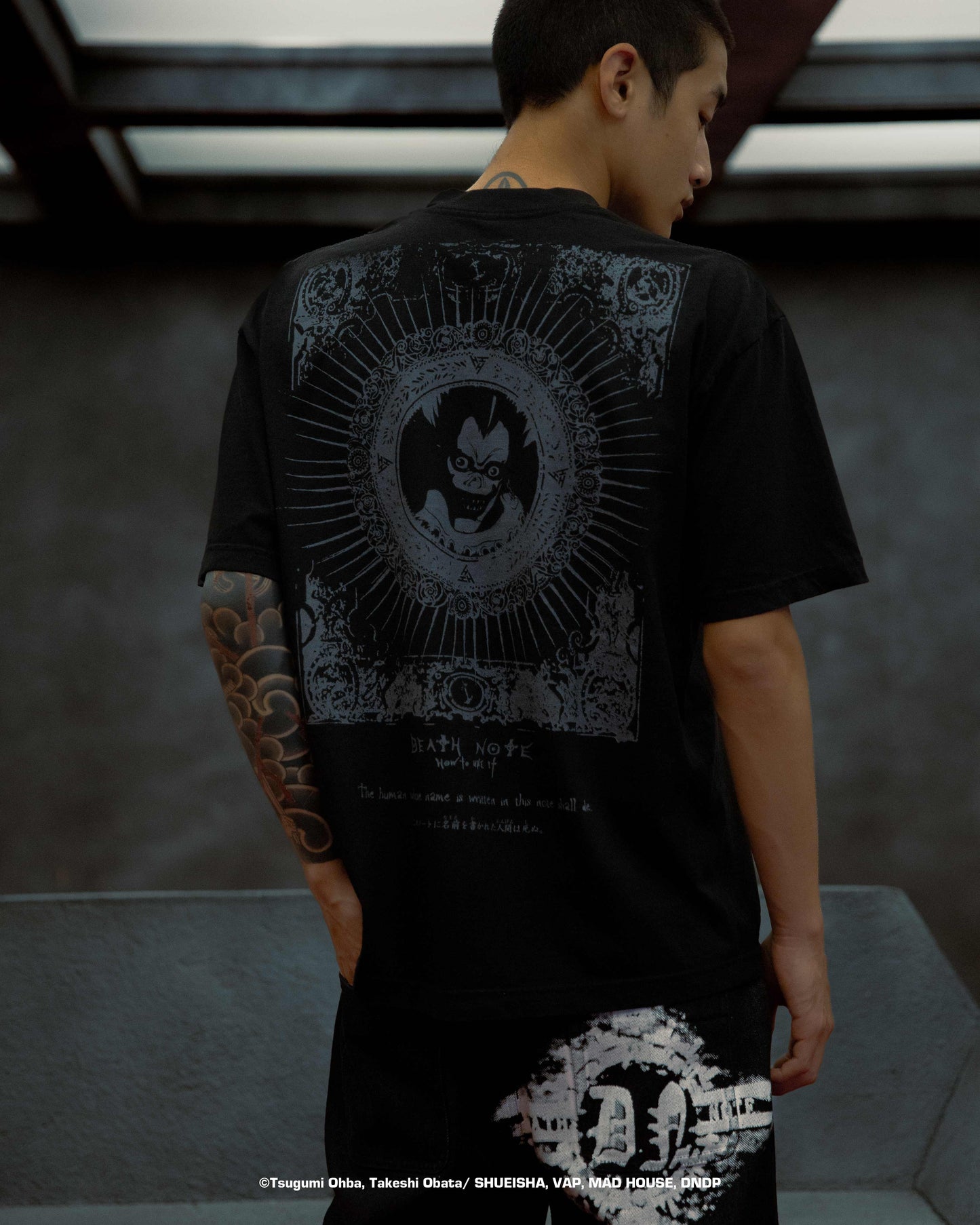 DEATH NOTE WRITING SHIRT (BLACK)