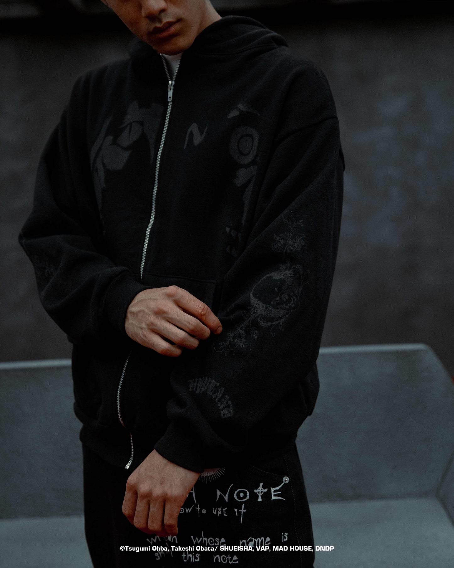 DEATH NOTE SHINIGAMI ZIP HOODIE (BLACK)