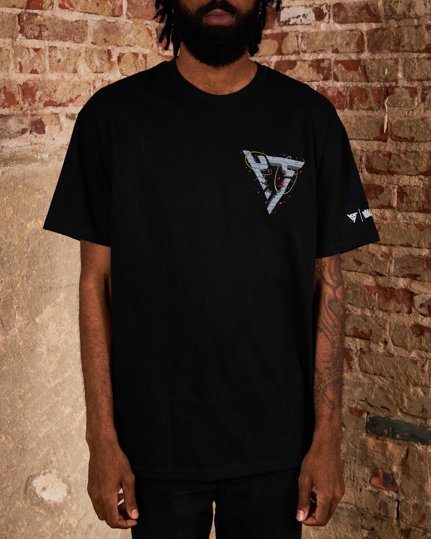 YYH KURAMA BREAK THROUGH SHIRT (BLACK)